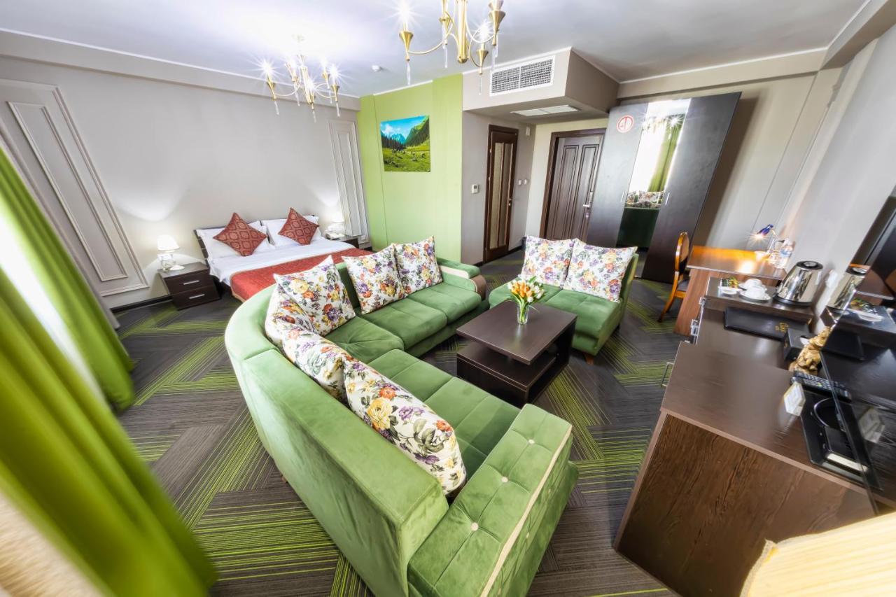Hotel Classic Ош Экстерьер фото