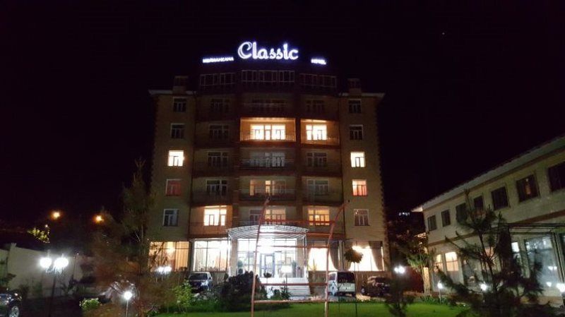 Hotel Classic Ош Экстерьер фото
