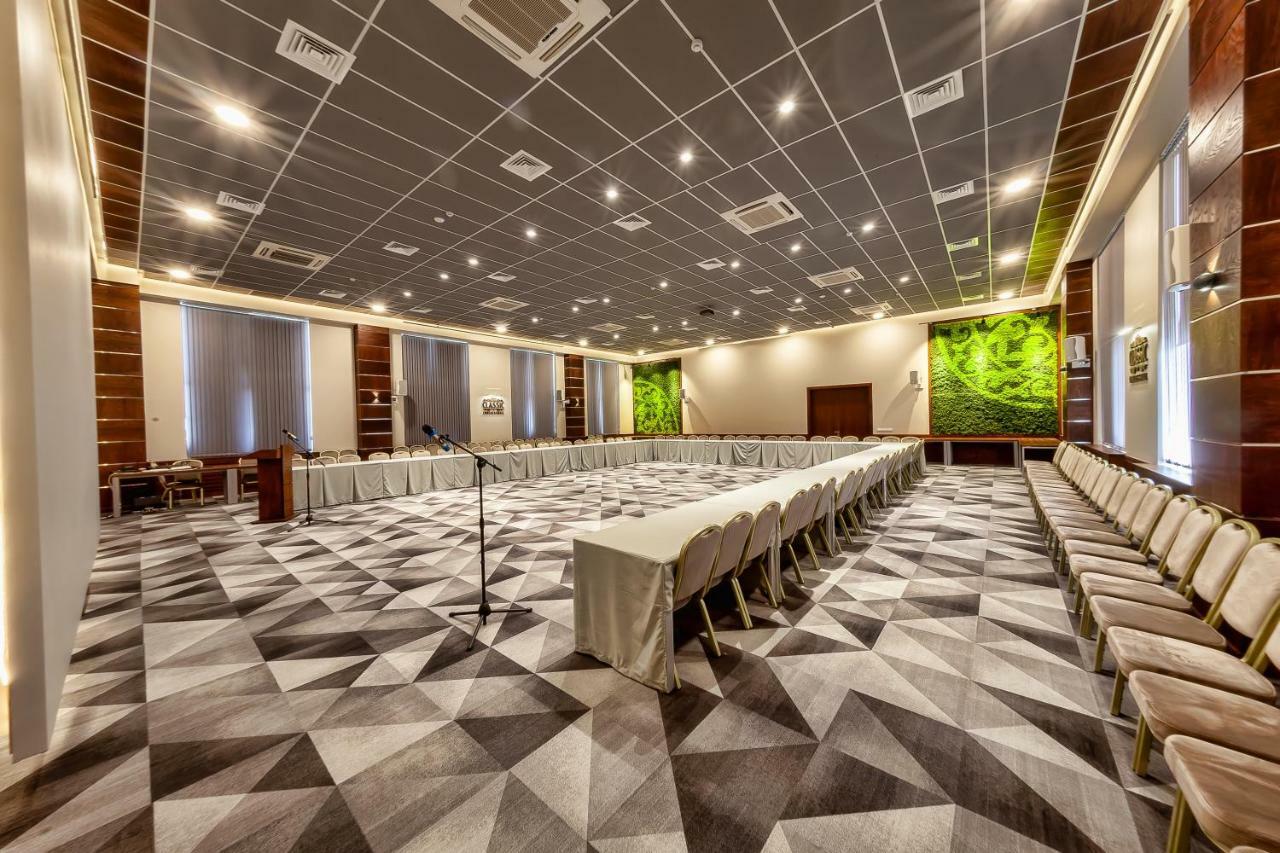Hotel Classic Ош Экстерьер фото